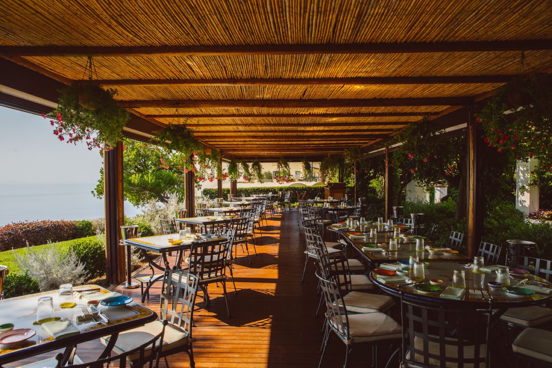 Belvedere at Caruso — Ravello terrace dining